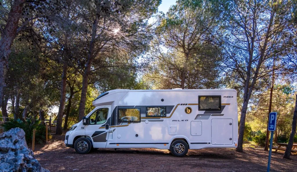 Benimar Mileo 263 - galerija 1 | avtodomnajemi.si